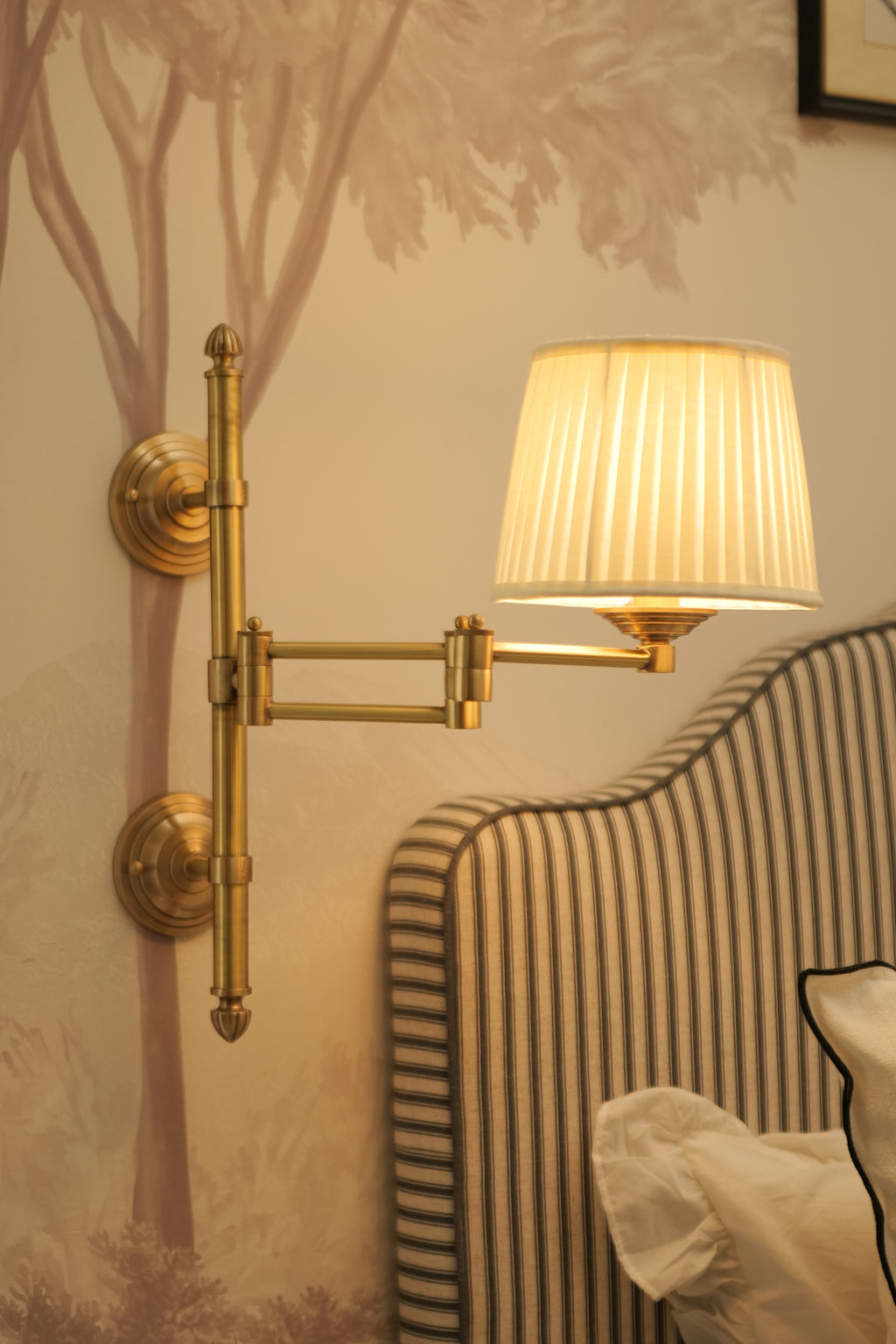 Harrington Swivel Lamp