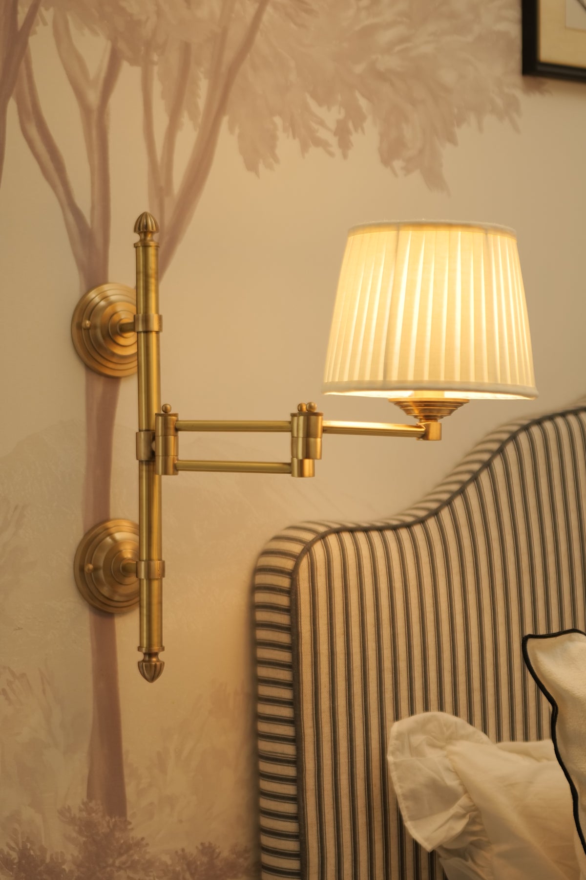 Harrington Swivel Lamp