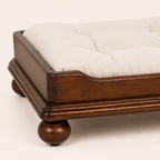 Ashford Dog Throne
