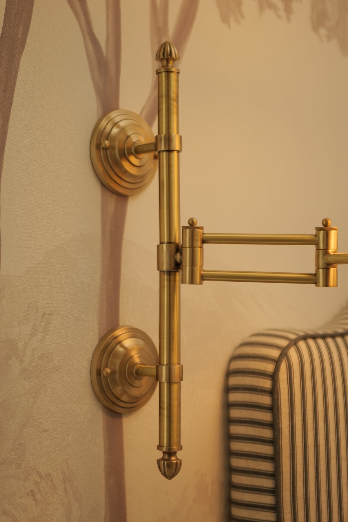 Harrington Swivel Lamp